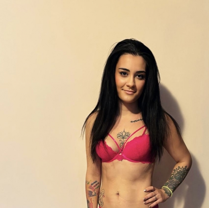 Dorothy background photo